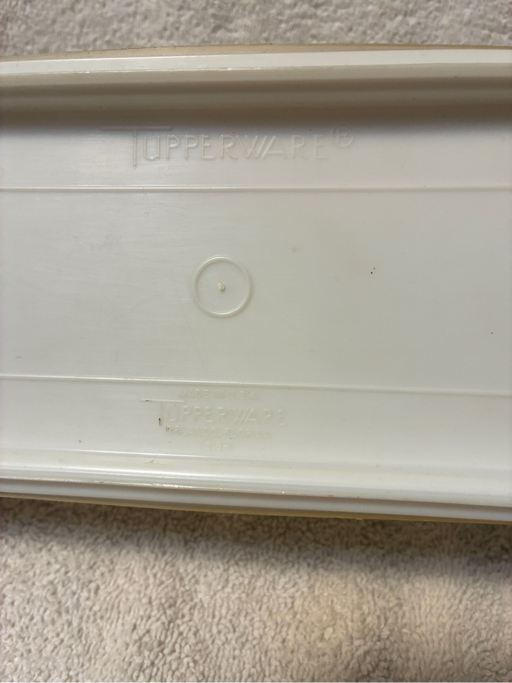 Vintage Tupperware Rectangular Cheese Keeper Translucent Ivory - Picture 3 of 7